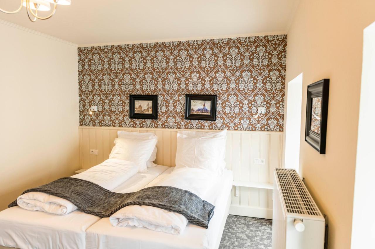 Duke Of Ghent Hotel Luaran gambar