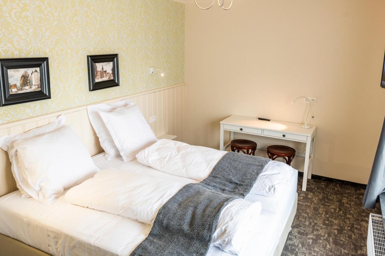 Duke Of Ghent Hotel Luaran gambar